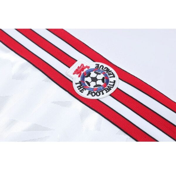 Manchester United 1991 Cup Winners Cup Long Sleeves Retro Jersey - Image 5