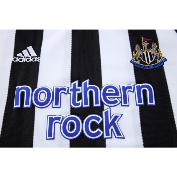 Newcastle United 2003/05 Home Retro Jersey - Image 5