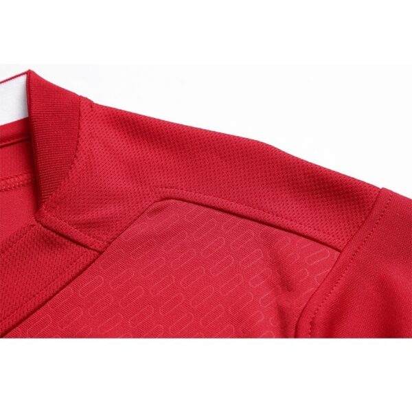 Liverpool 2005 Home Retro Jersey - Image 4