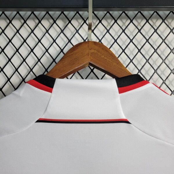 Flamengo 2023/24 Away Jersey - Image 7