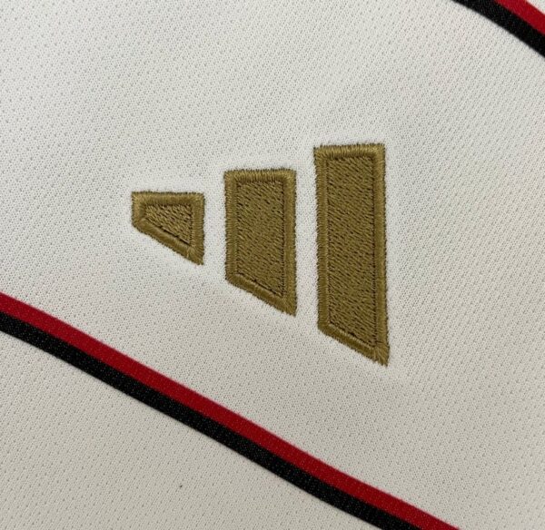 Flamengo 2023/24 Away Jersey - Image 4