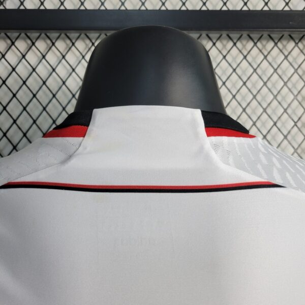 Flamengo 2023/24 Away Player Version Jersey - Image 6