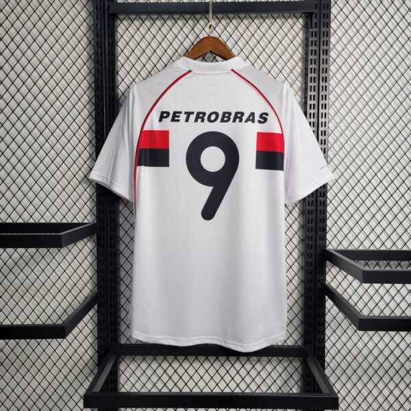 Flamengo 2002 Away Retro Jersey - Image 4