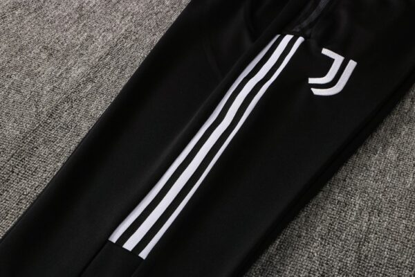Juventus 2021-22 Half-Zip Tracksuit Pink - Image 8