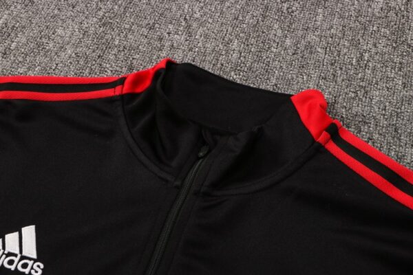 Manchester United 2021-22 Half-Zip Tracksuit Black - Image 7