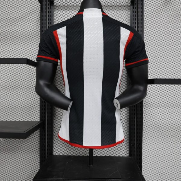 Manchester United 2023/24 Pre-Match Training Player Version Jersey - Image 8