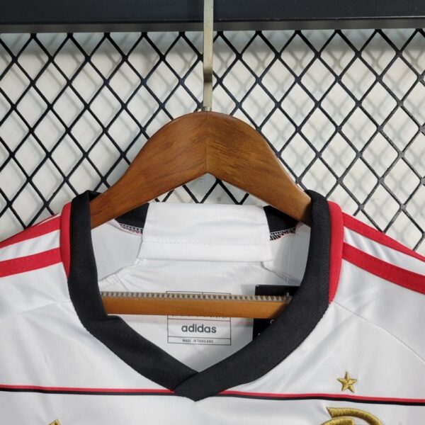 Flamengo 2023/24 Away Kids Jersey And Shorts Kit - Image 7