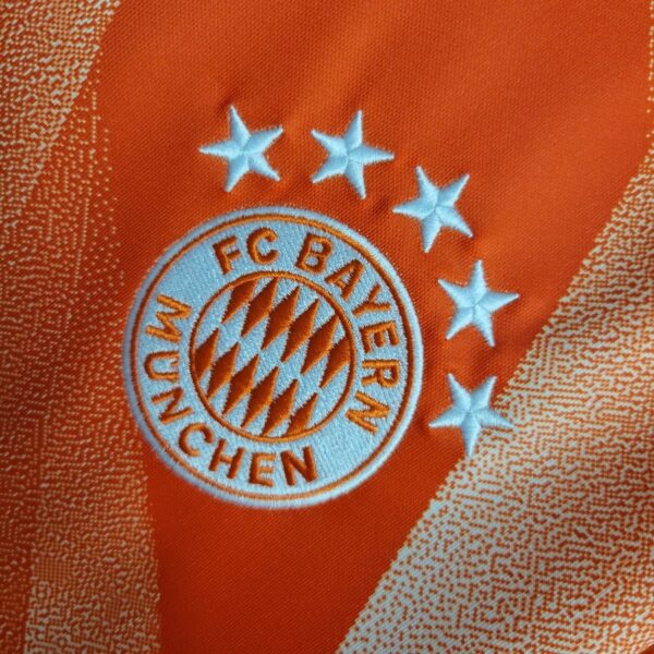 Bayern Munich 2023/24 Pre-Match Training Jersey - Image 5