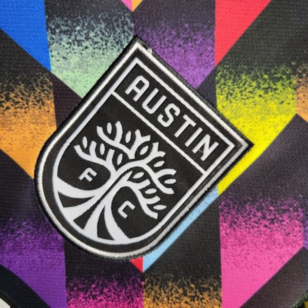 Austin 2022/23 Pre-Match Training Jersey - Image 4
