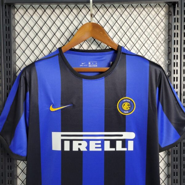 Inter Milan 1999/2000 Home Retro Jersey - Image 9