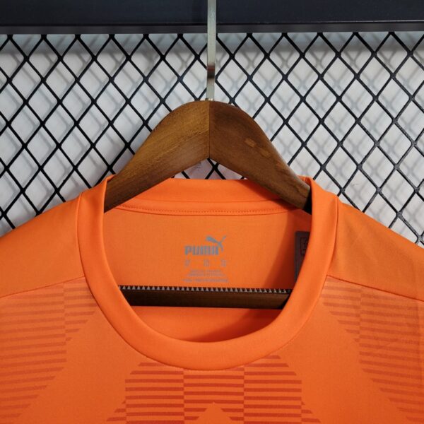 Manchester City 2022/23 Goalkeeper Jersey Orange - Image 4