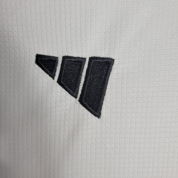 Flamengo 2023/24 White Kids Jersey And Shorts Kit - Image 4