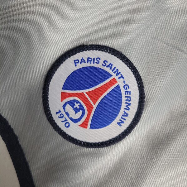 Paris Saint-Germain 2000 Away Retro Jersey - Image 4