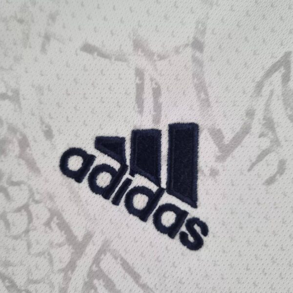 Real Madrid 2022/23 Dragon Jersey - Image 2