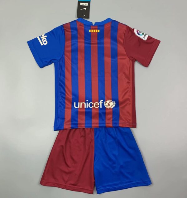 Barcelona 2021/22 Home Kids Jersey And Shorts Kit - Image 10