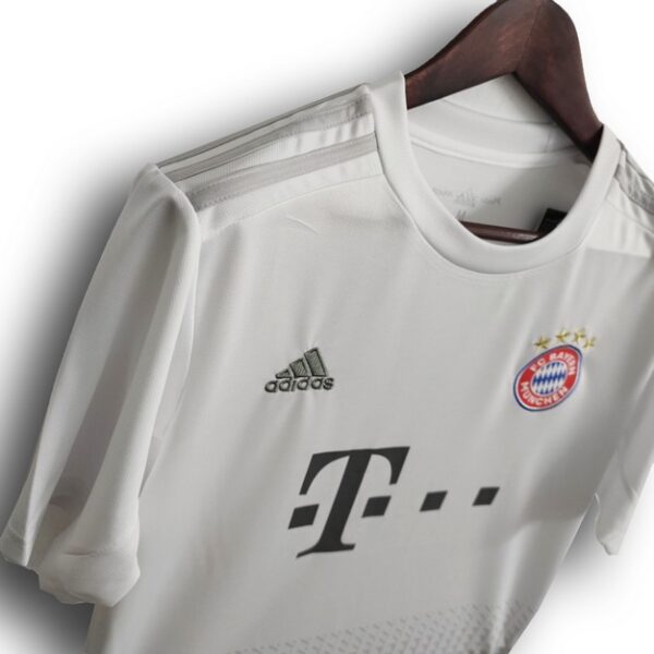 Bayern Munich 2019/20 Away Jersey - Image 3