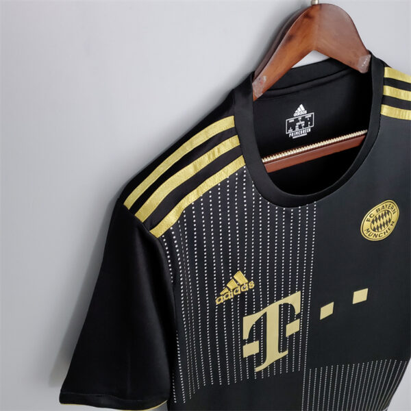 Bayern Munich 2021/22 Away Jersey - Image 3