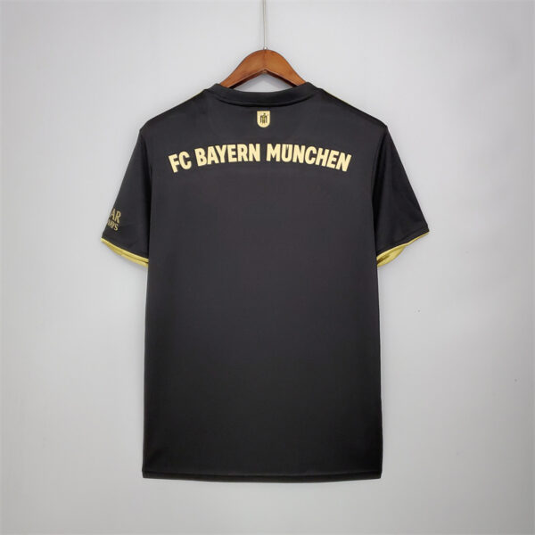 Bayern Munich 2021/22 Away Jersey - Image 9