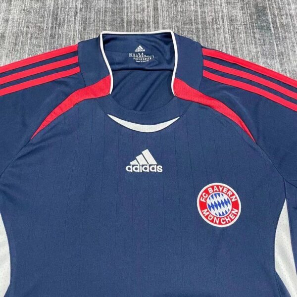 Bayern Munich 2021/22 Teamgeist Training Jersey - Image 4