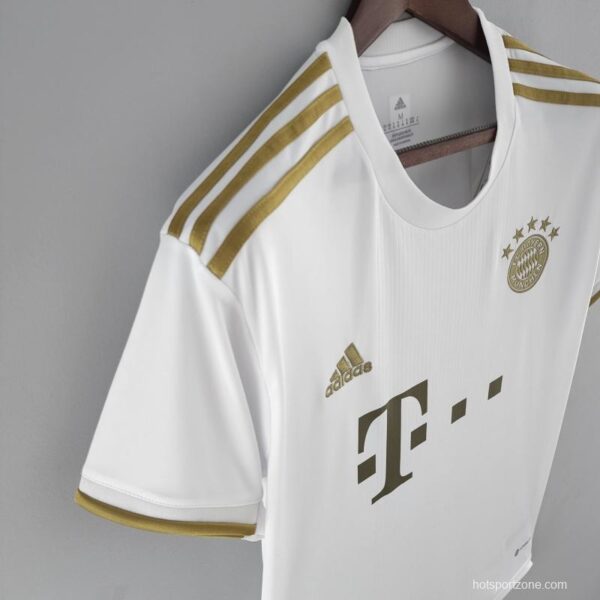 Bayern Munich 2022/23 Away Jersey - Image 3