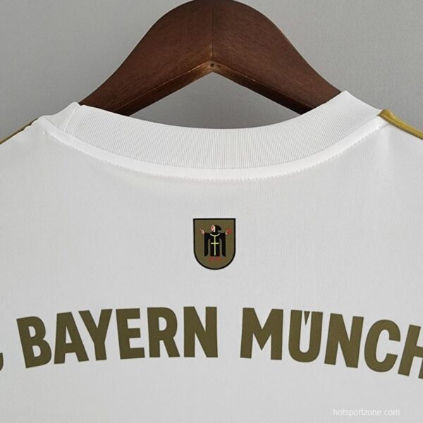 Bayern Munich 2022/23 Away Jersey - Image 6