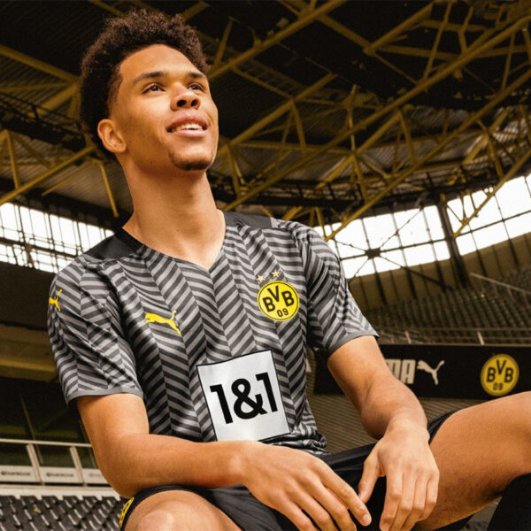 Borussia Dortmund 2021/22 Away Player Version Jersey - Image 8