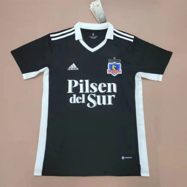 Colo Colo 2022 Away Adult Jersey And Shorts Kit - Image 5