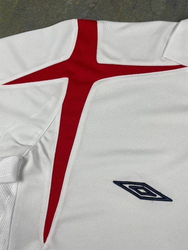 England 2006 World Cup Home Long Sleeves Retro Jersey - Image 3