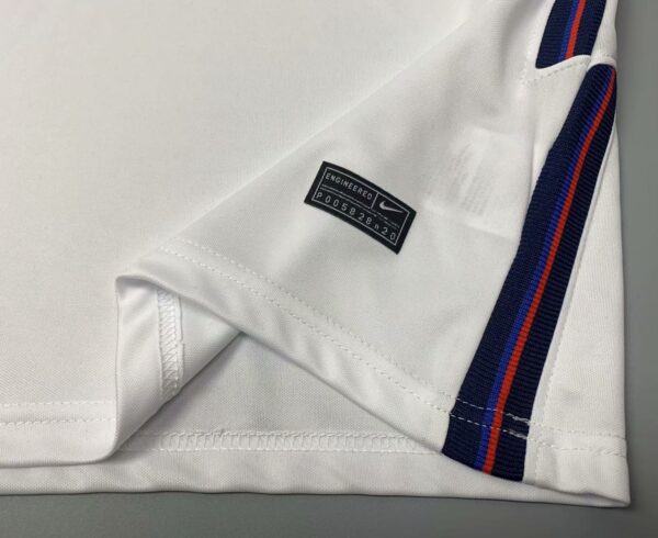England 2021 Home Kids Jersey And Shorts Kit - Image 6