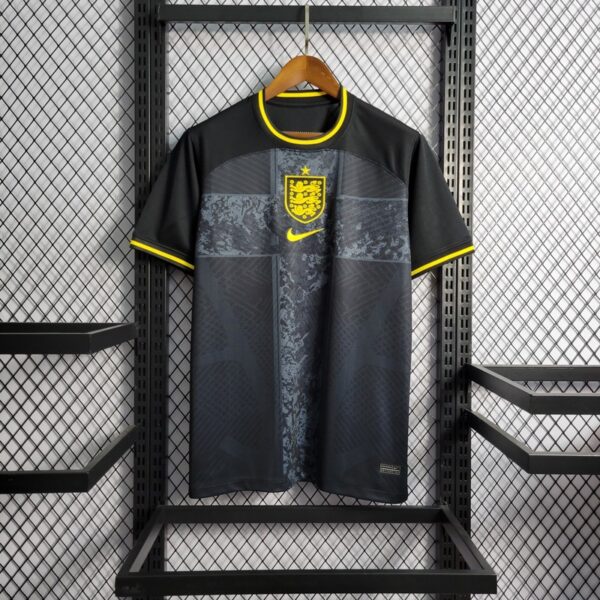 England 2022/23 Black Training Suit