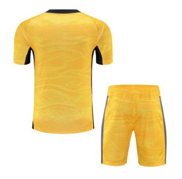 Flamengo 2021 Goalkeeper Adult Jersey And Shorts Kit - Yellow - Image 2