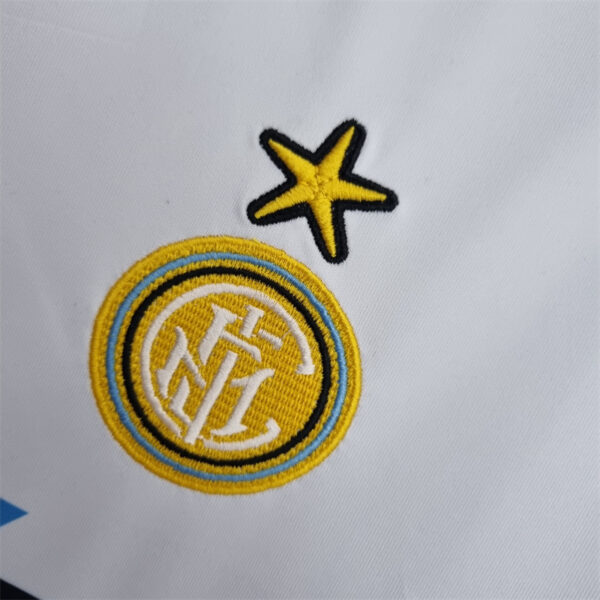 Inter Milan 1990/91 Away Retro Jersey - Image 5