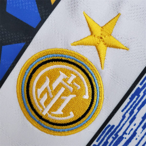 Inter Milan 1996/97 Away Retro Jersey - Image 4