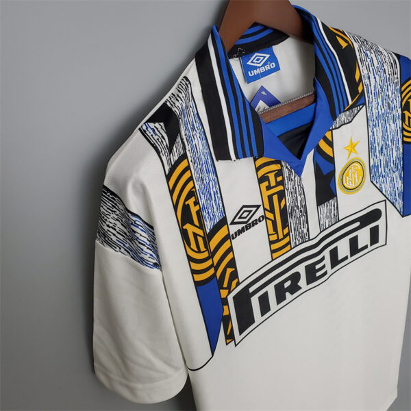 Inter Milan 1996/97 Away Retro Jersey - Image 5