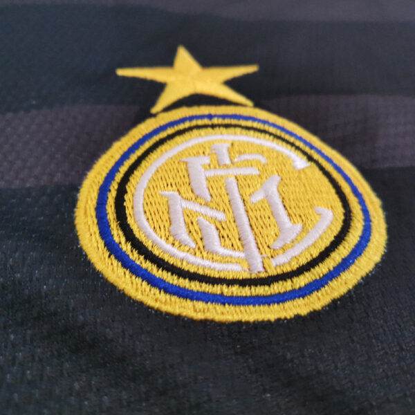 Inter Milan 1997/98 Thirds Retro Jersey - Image 6