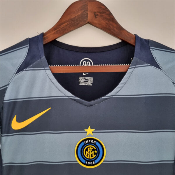 Inter Milan 2004/05 Third Away Retro Jersey - Image 2