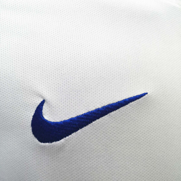 Inter Milan 2009/10 Away Retro Jersey - Image 9