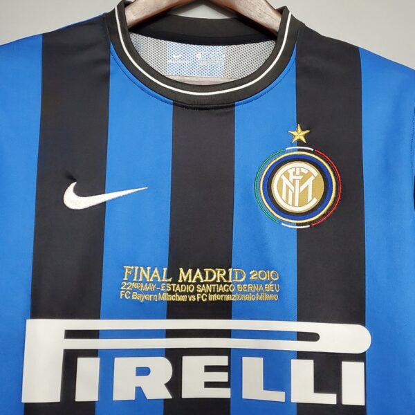 Inter Milan 2009/10 Home Retro Jersey - Image 4