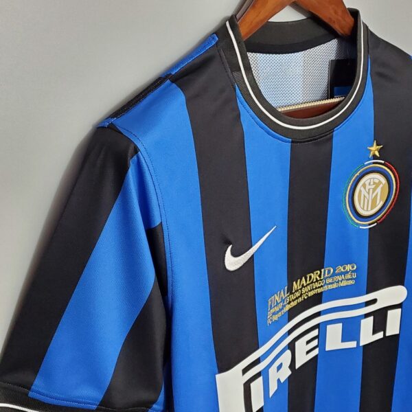 Inter Milan 2009/10 Home Retro Jersey - Image 7