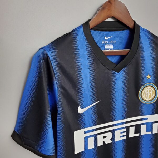 Inter Milan 2010/11 Home Retro Jersey - Image 7