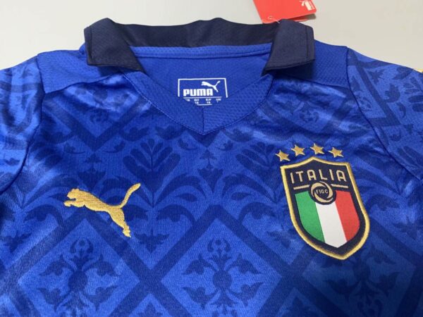 Italy 2021 Home Kids Jersey And Shorts Kit - Image 2