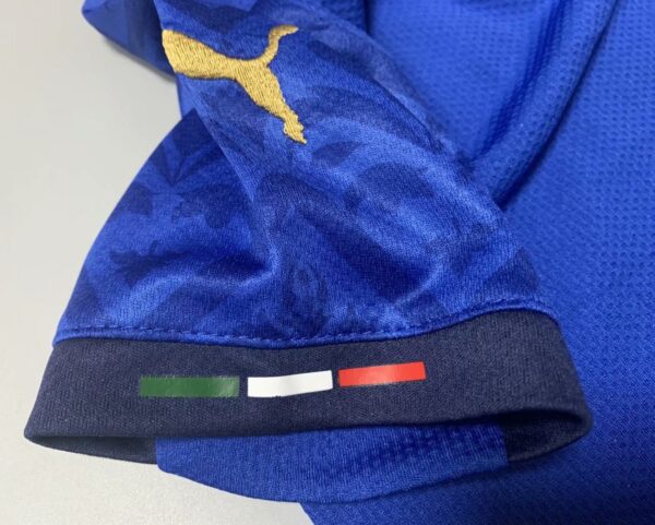 Italy 2021 Home Kids Jersey And Shorts Kit - Image 4