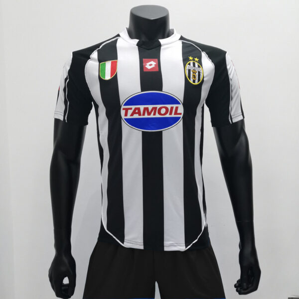 Juventus 2002/03 Home Champions Leagues Retro Jersey