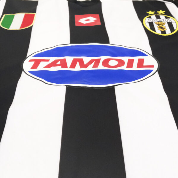 Juventus 2002/03 Home Champions Leagues Retro Jersey - Image 2