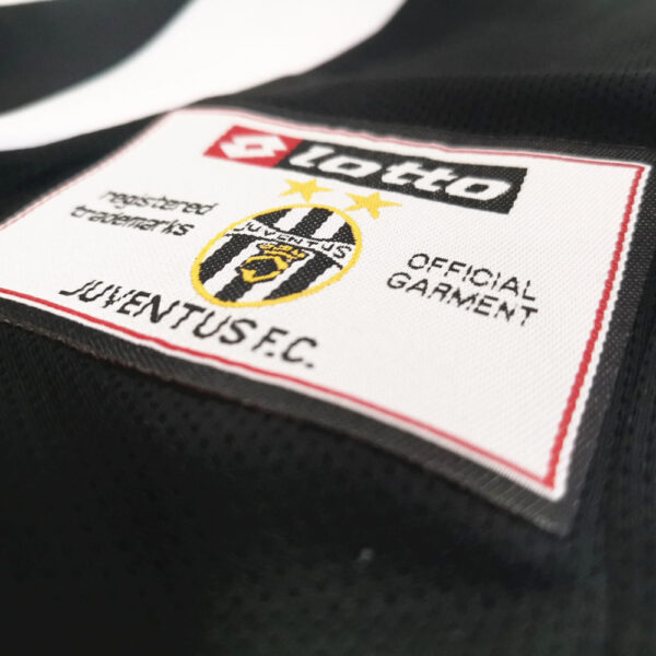 Juventus 2002/03 Home Champions Leagues Retro Jersey - Image 5