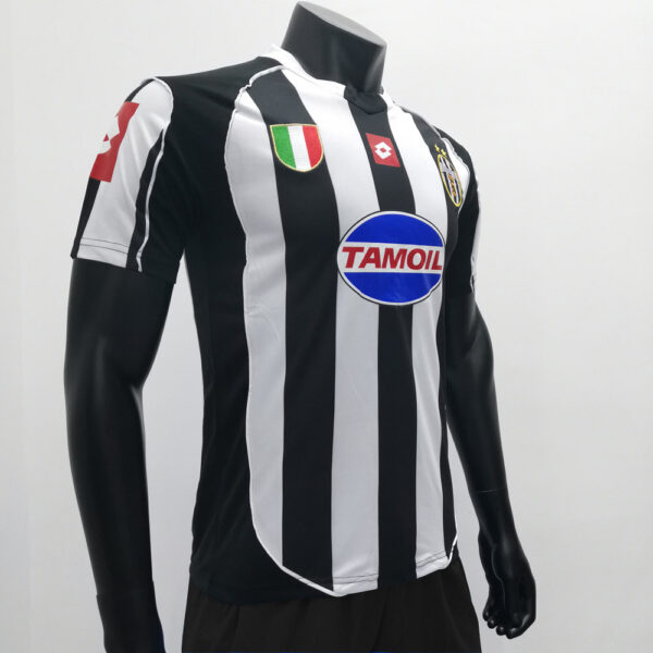 Juventus 2002/03 Home Champions Leagues Retro Jersey - Image 7