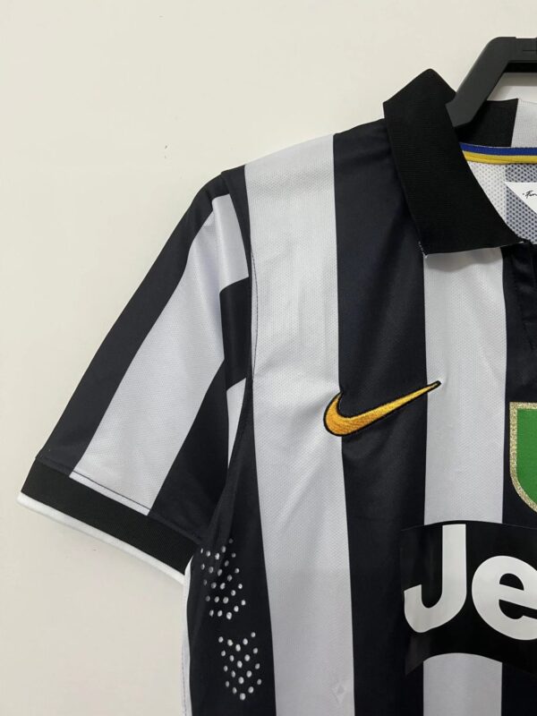 Juventus 2014/15 Home Retro Jersey - Image 2