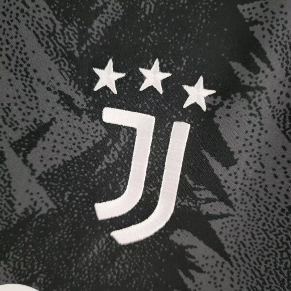 Juventus 2022/23 Away Jersey - Image 7