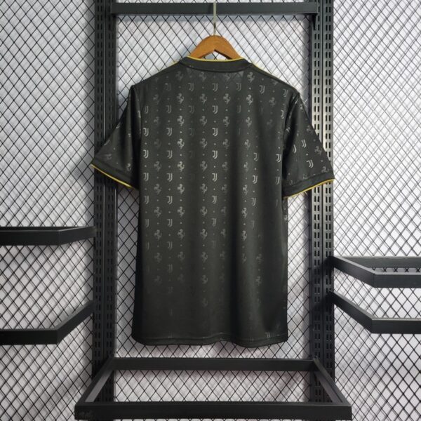 Juventus 2022/23 Concept Jersey - Image 10