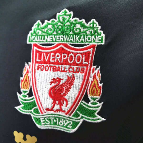 Liverpool 2009/10 Away Retro Jersey - Image 3